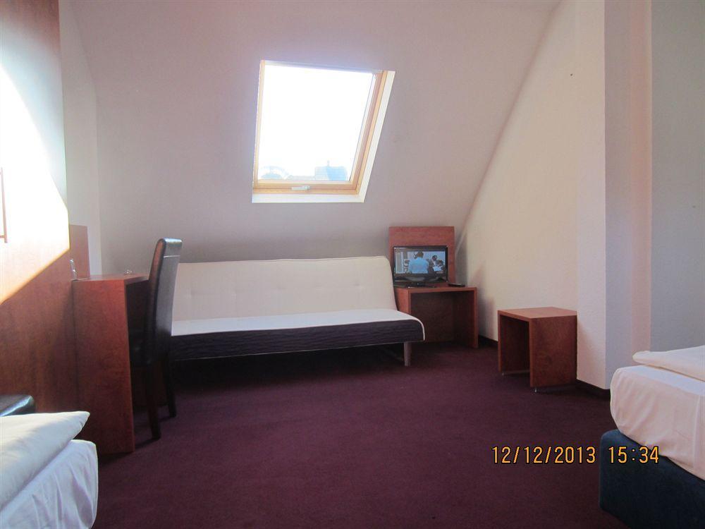 Altstadt Hotel Rheinblick Дюселдорф Екстериор снимка